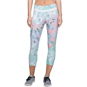 Lululemon Run Inspire Crop II size 4 in Blushed Illusion Multi White